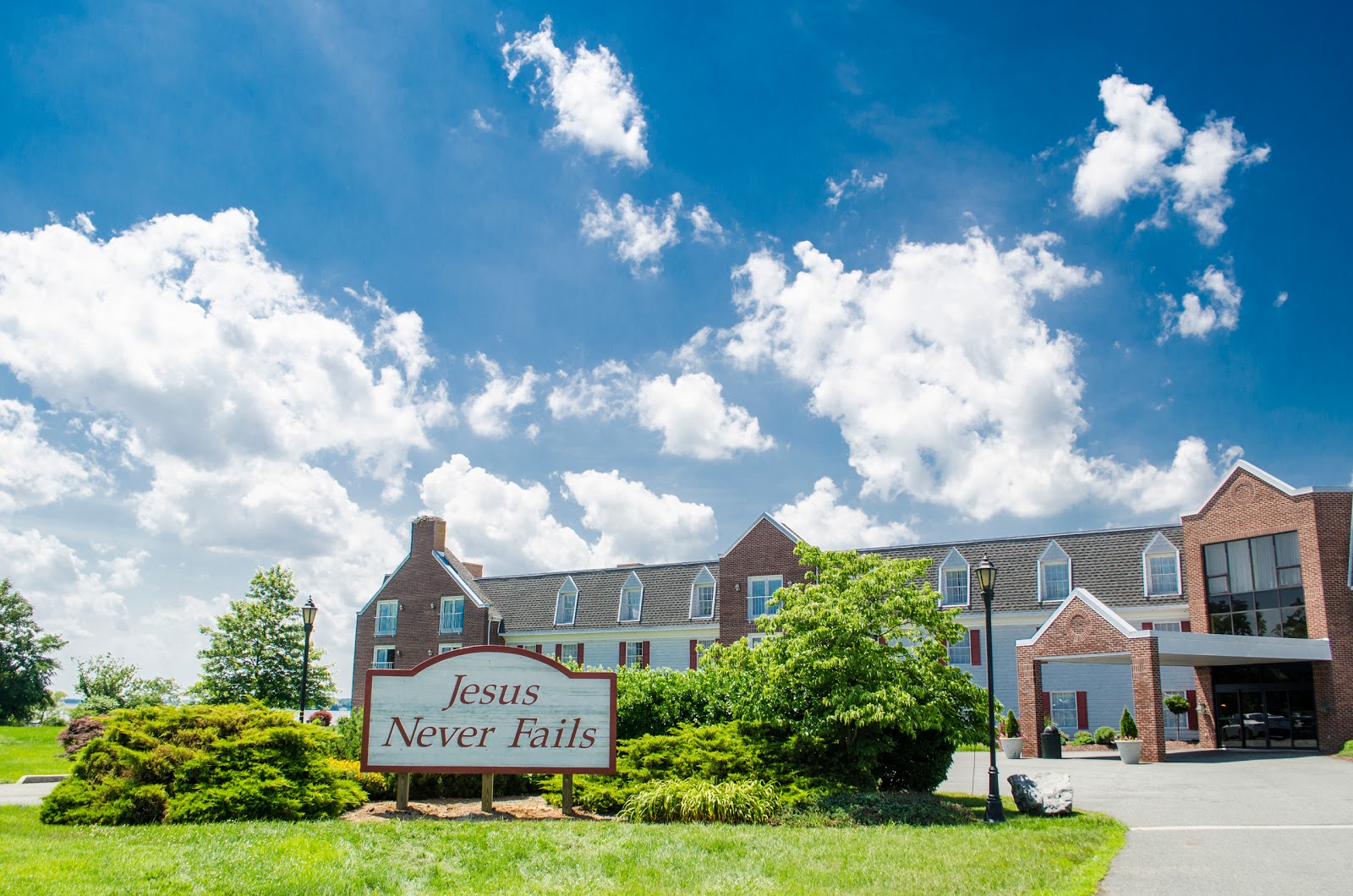 Sandy Cove Ministries