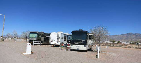 Desert Paradise MH and RV Park