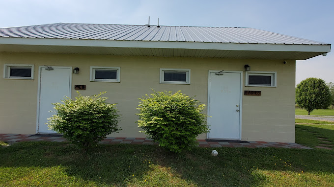 Hampton Summer Wind Overnight RV Park