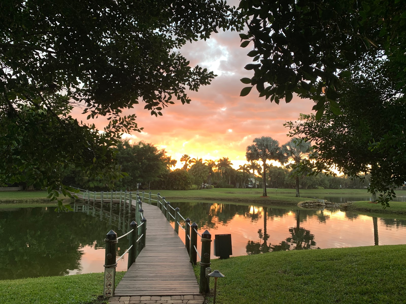 Riverbend Motorcoach Resort