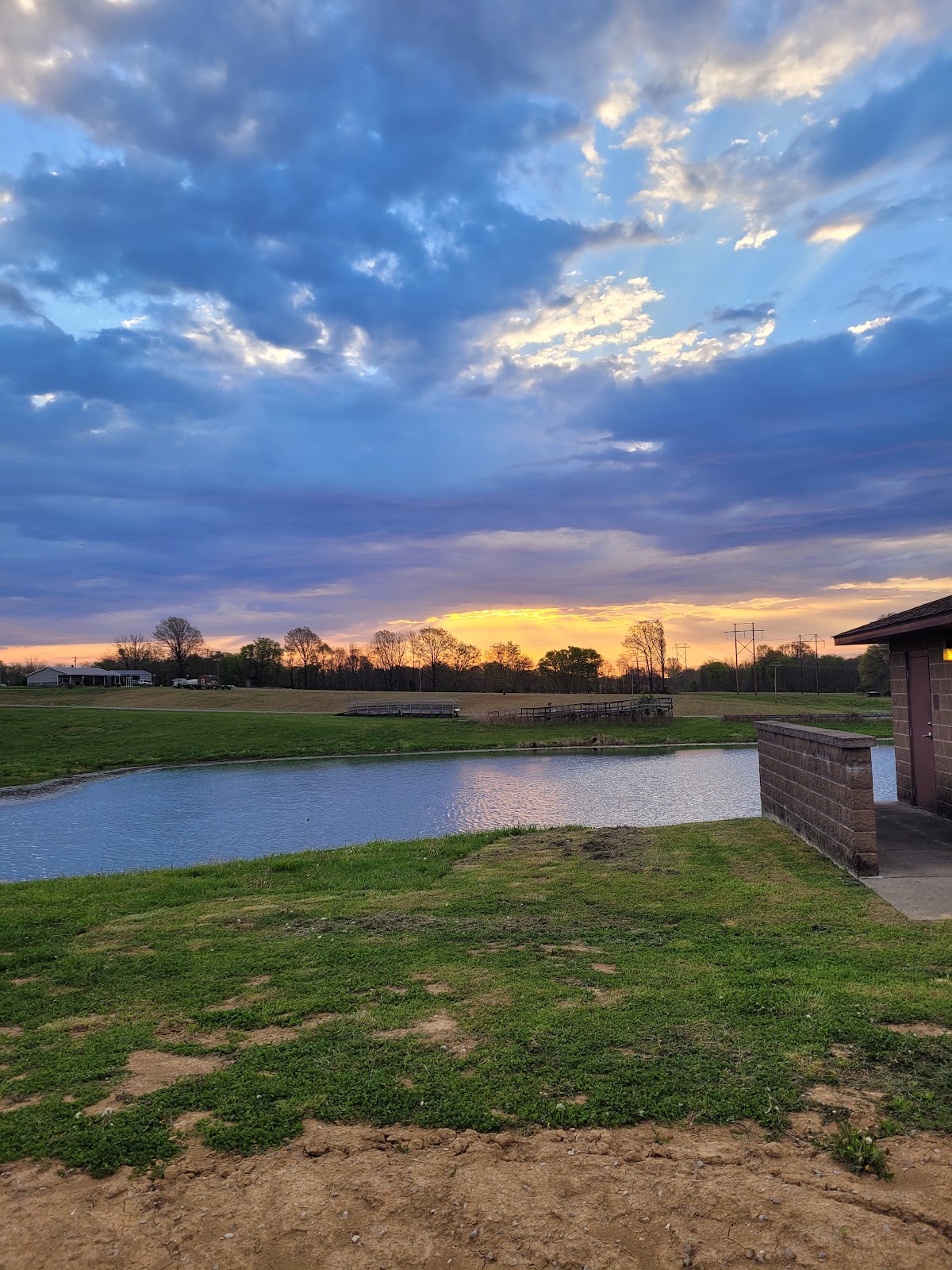 Grand Chain Lodge & Campground