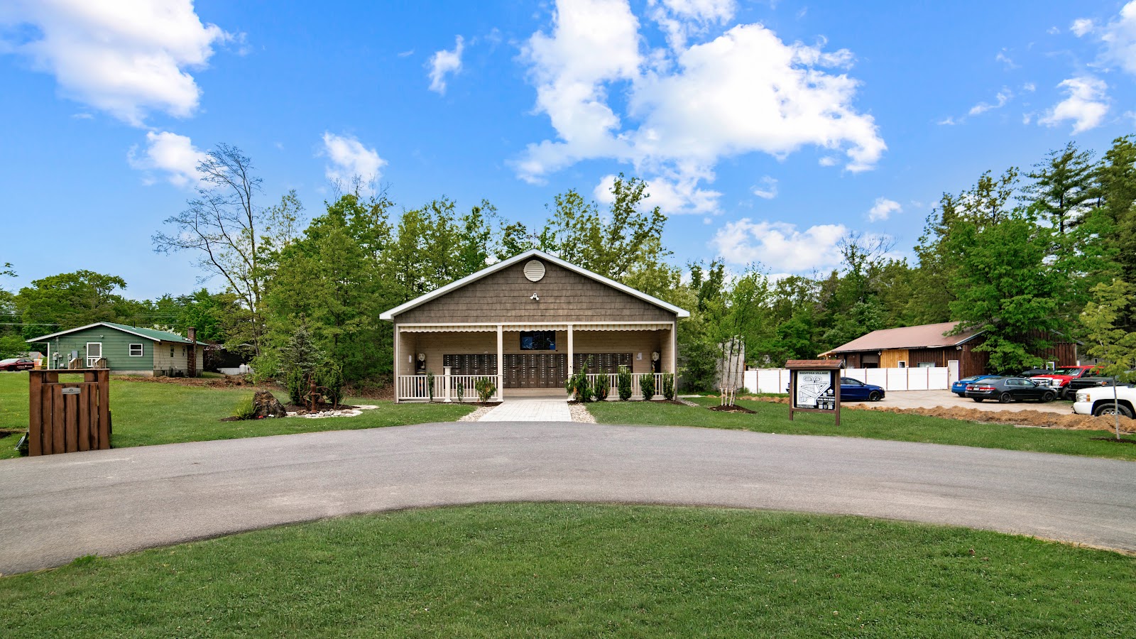 Rock City Falls Mobile Villas