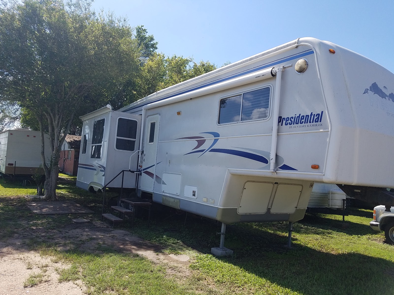Sunchasers RV Park