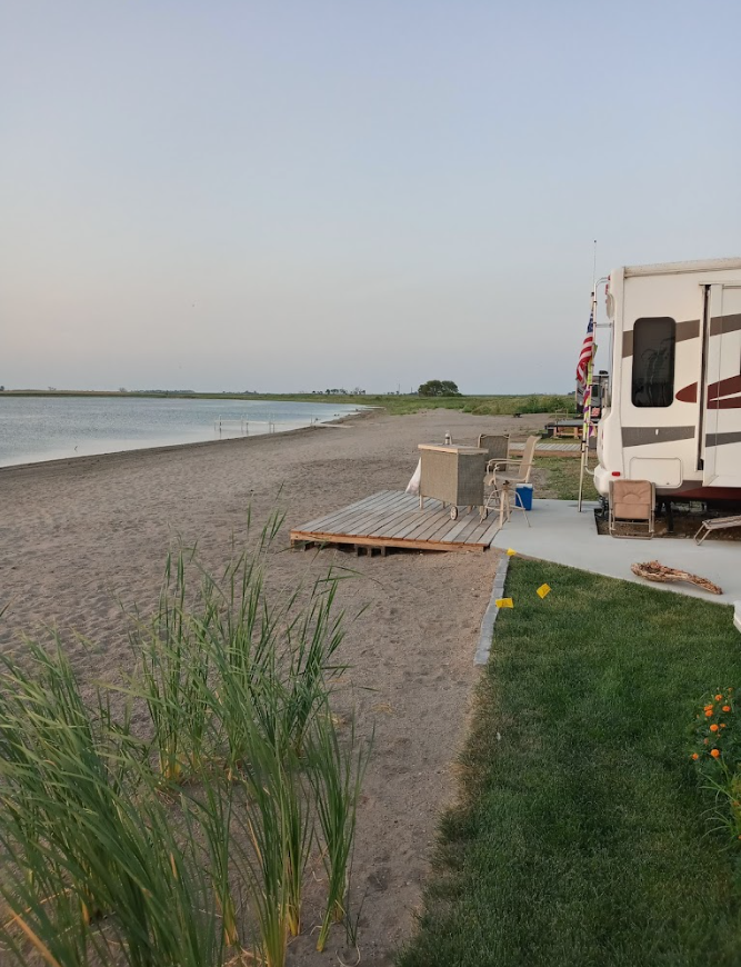 Lake Henry Campground