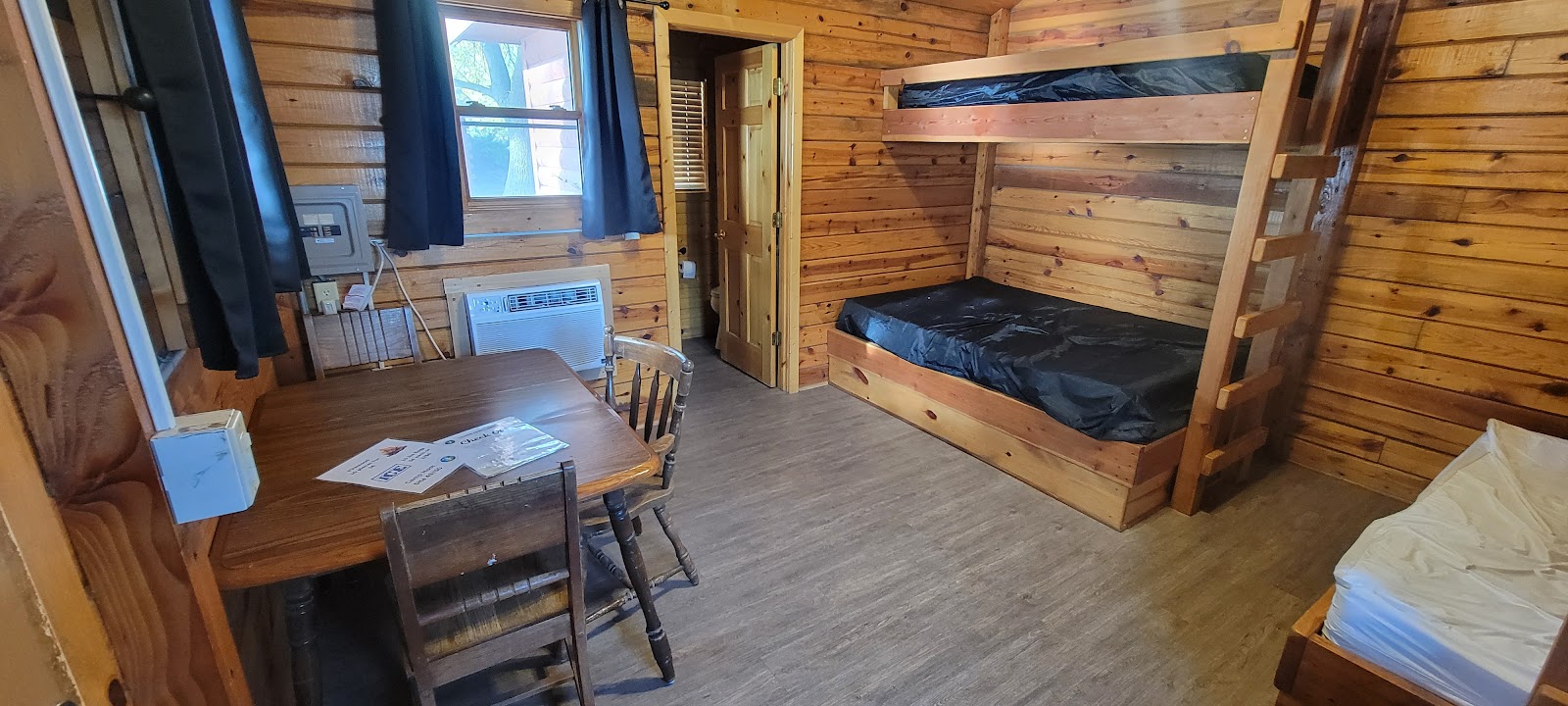 Featherstone County Park