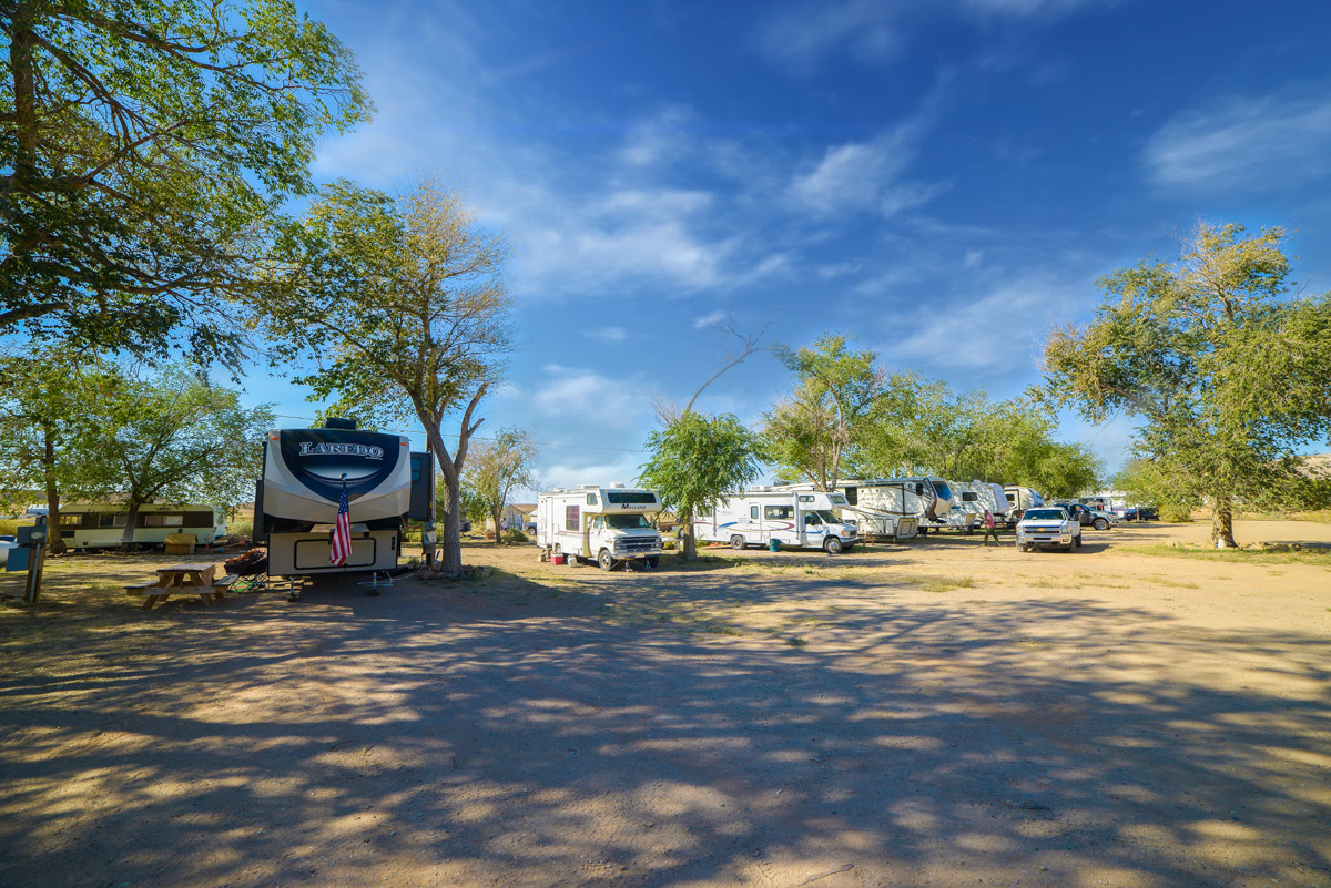 Desert Moon Hotel and RV Park