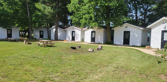 Whispering Pines Events & Lodging