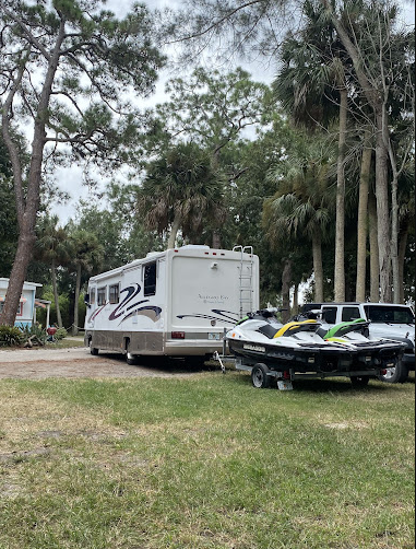 Hickory Point Mobile Home & RV