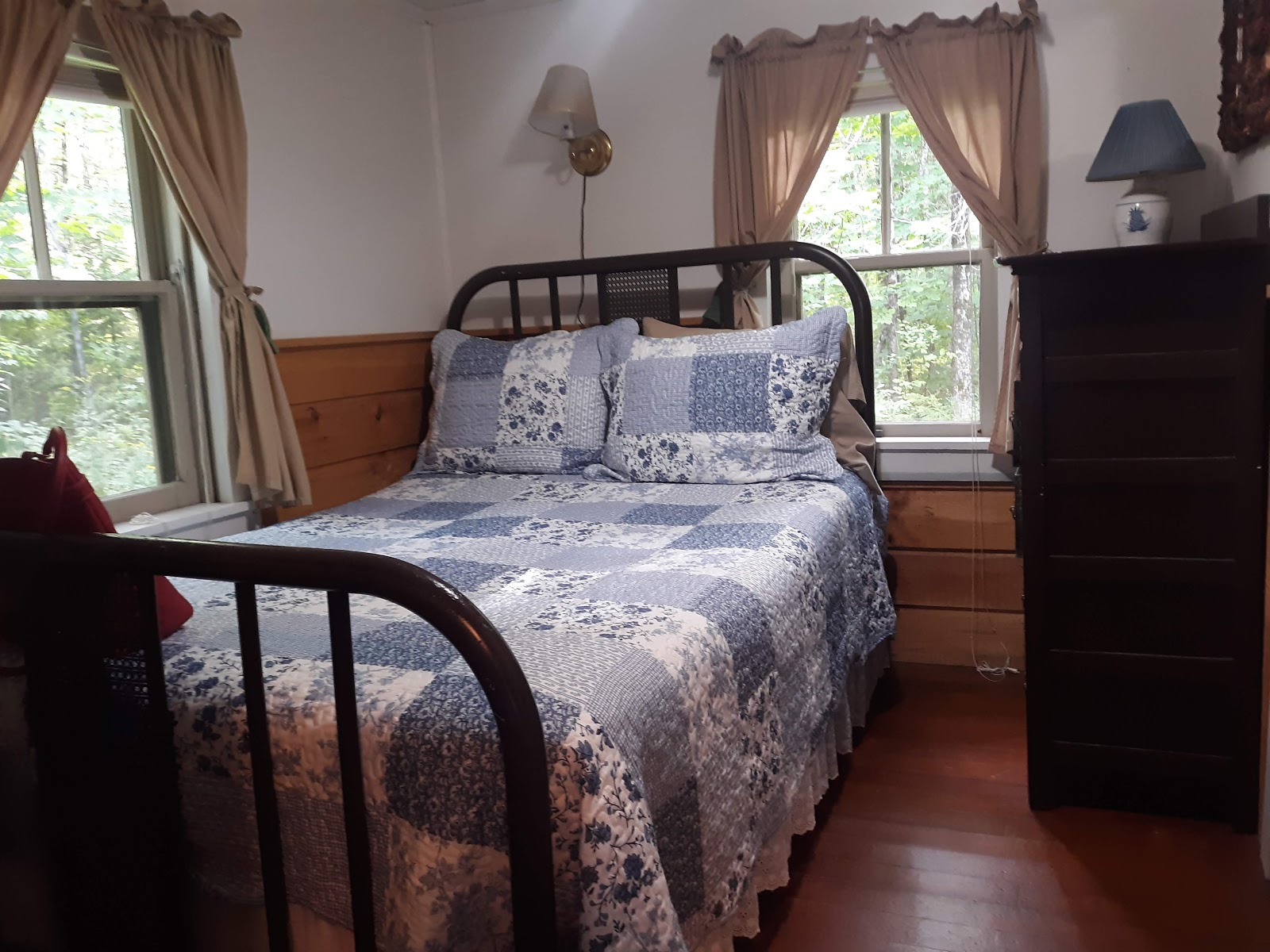 Christie’s Campground & Cottages