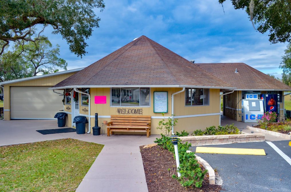 Breezy Oaks 55+ RV Park