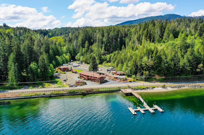 Glen Ayr Waterfront Resort