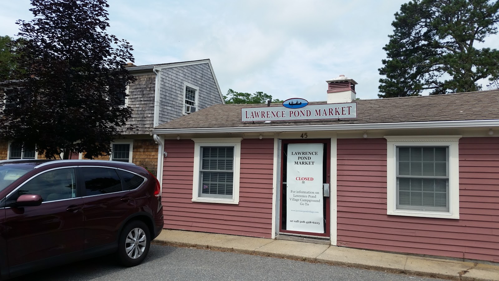 Lawrence Pond Village