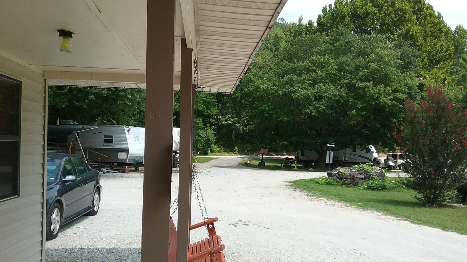 PARADISE VALLEY VACATION RESORT