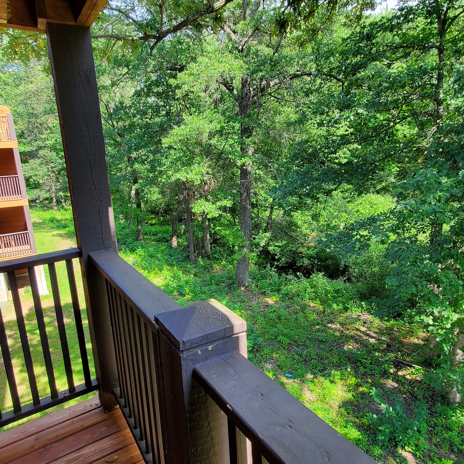 American Inn & RV Park