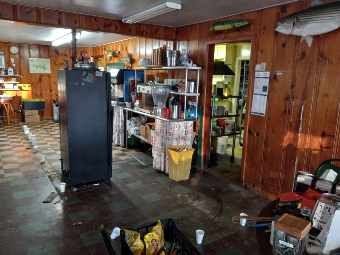 Wagon Wheel Resort & Cafe