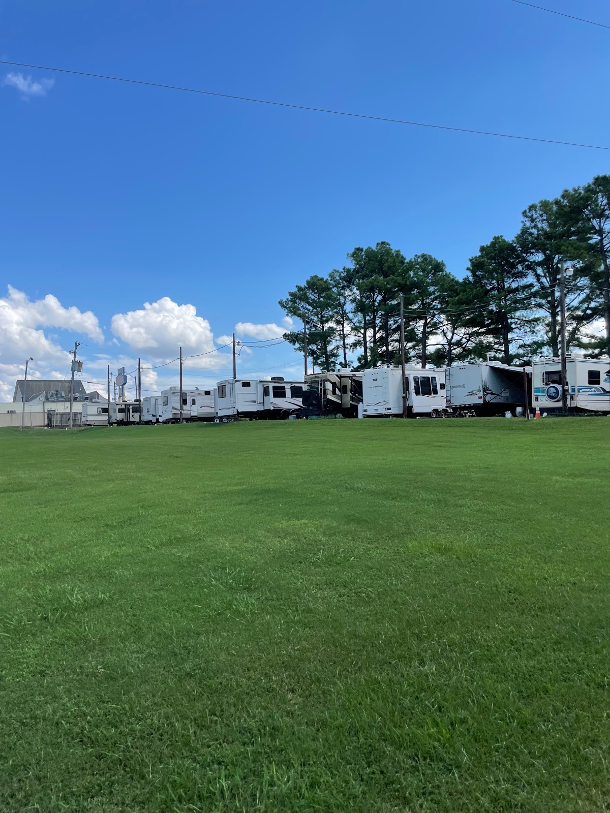 Elvis Presley Boulevard RV Park