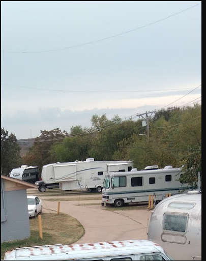 Lake Shore Motel & RV Park