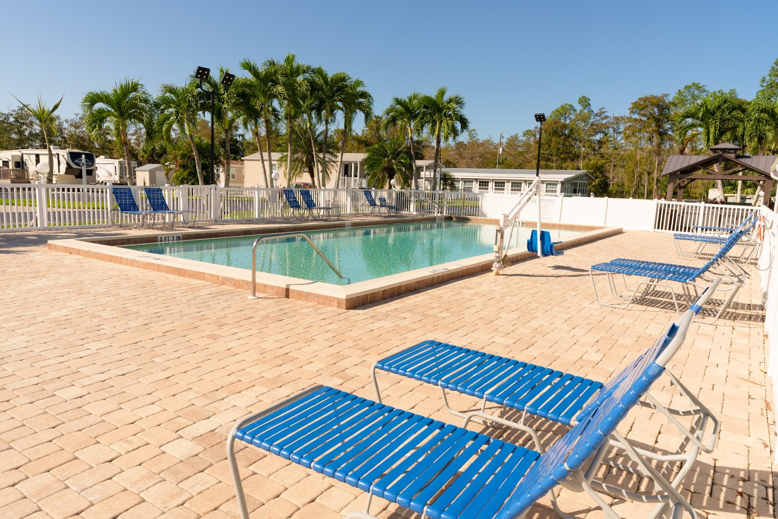 Club Naples RV Resort