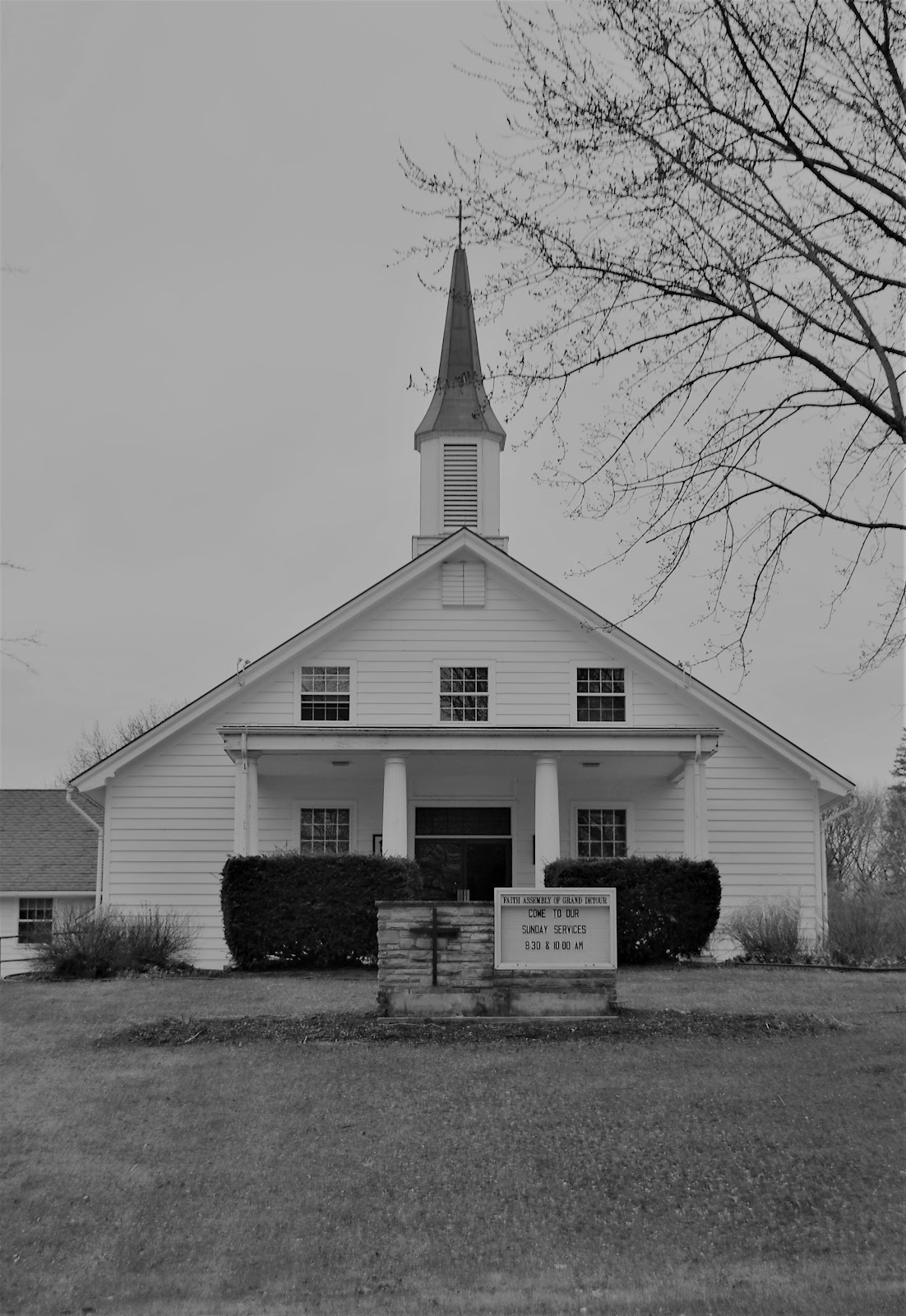Grand Detour Island Retreat Camping