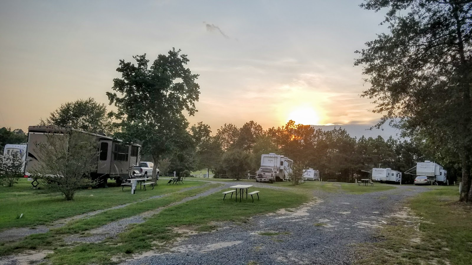 Country Livin' RV Park