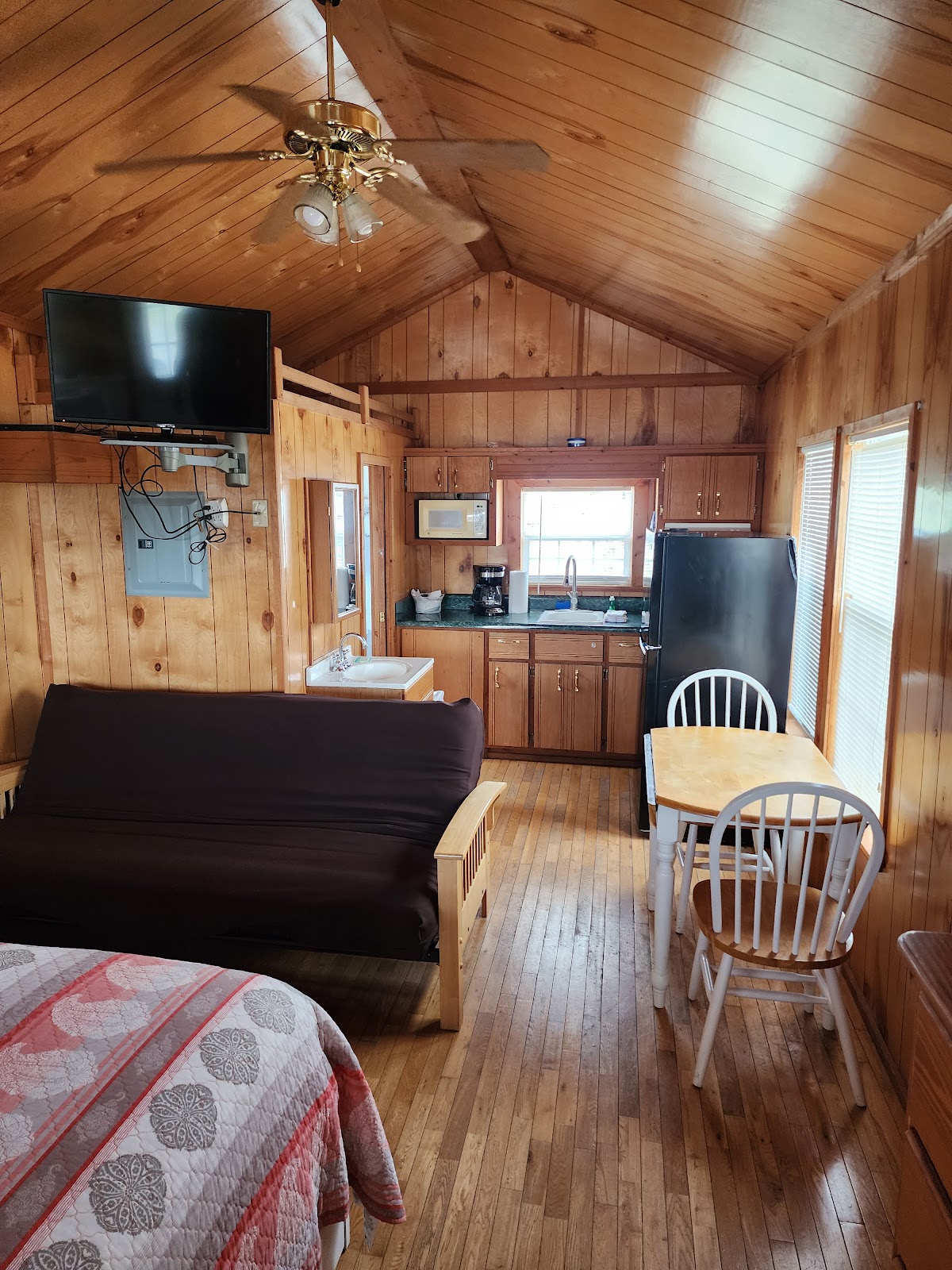 Hendry Isles Resort & RV Park