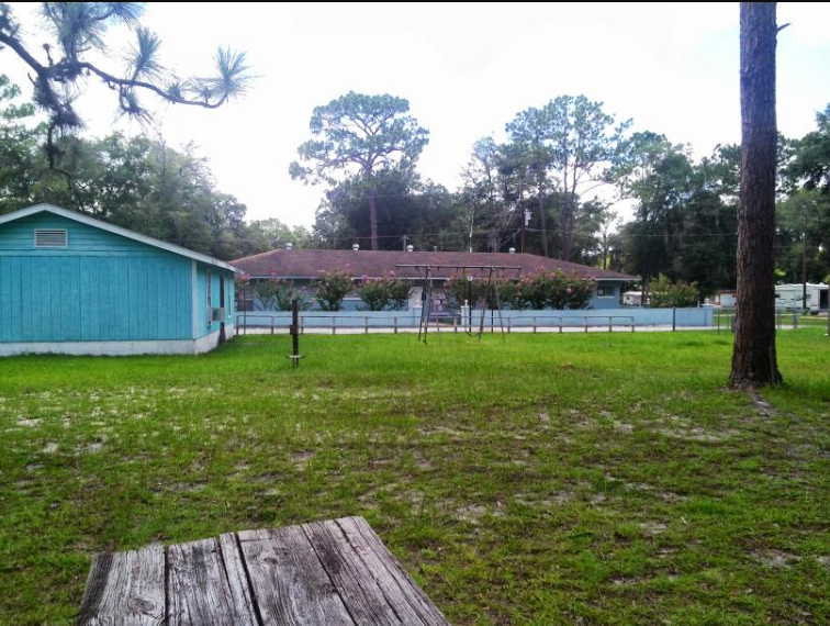 Arrowhead Campsites & Mobile Home Park