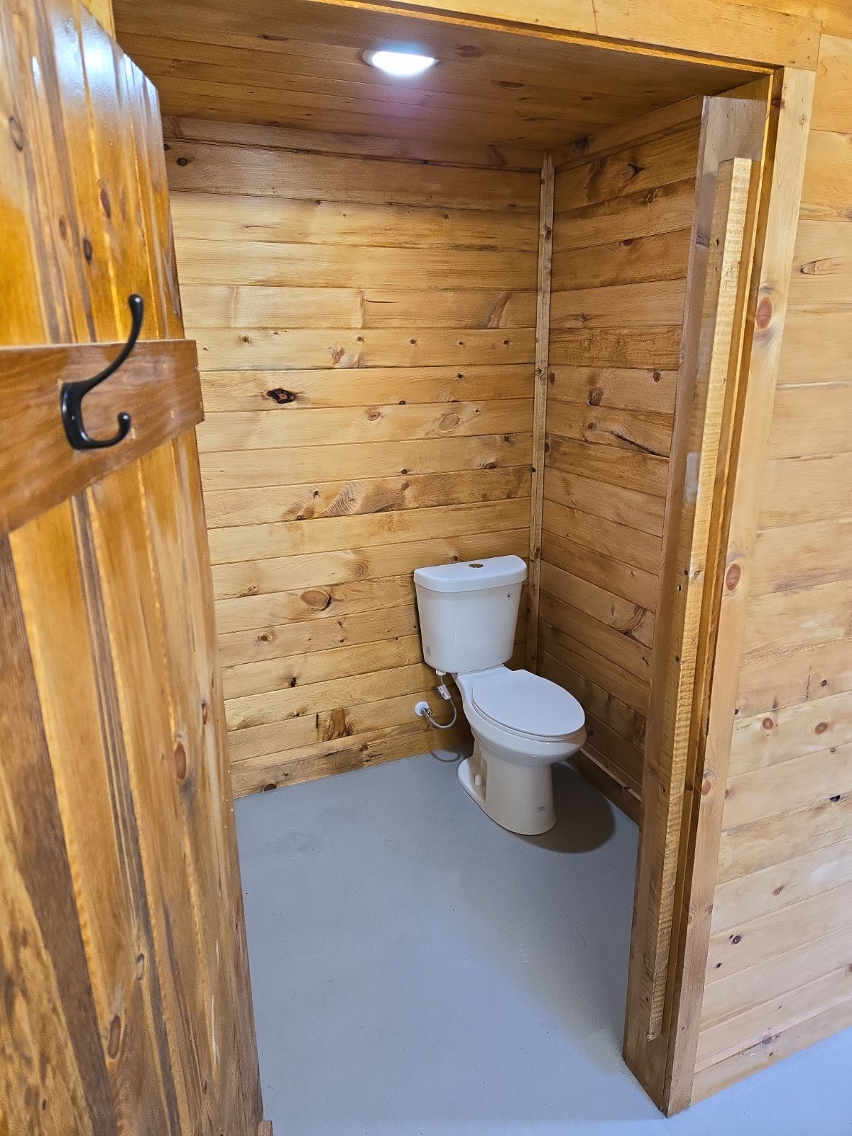 Adirondack Adventure Resorts – Schroon River Resort