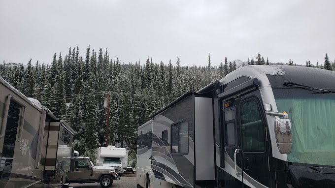 Denali Rainbow Village & RV