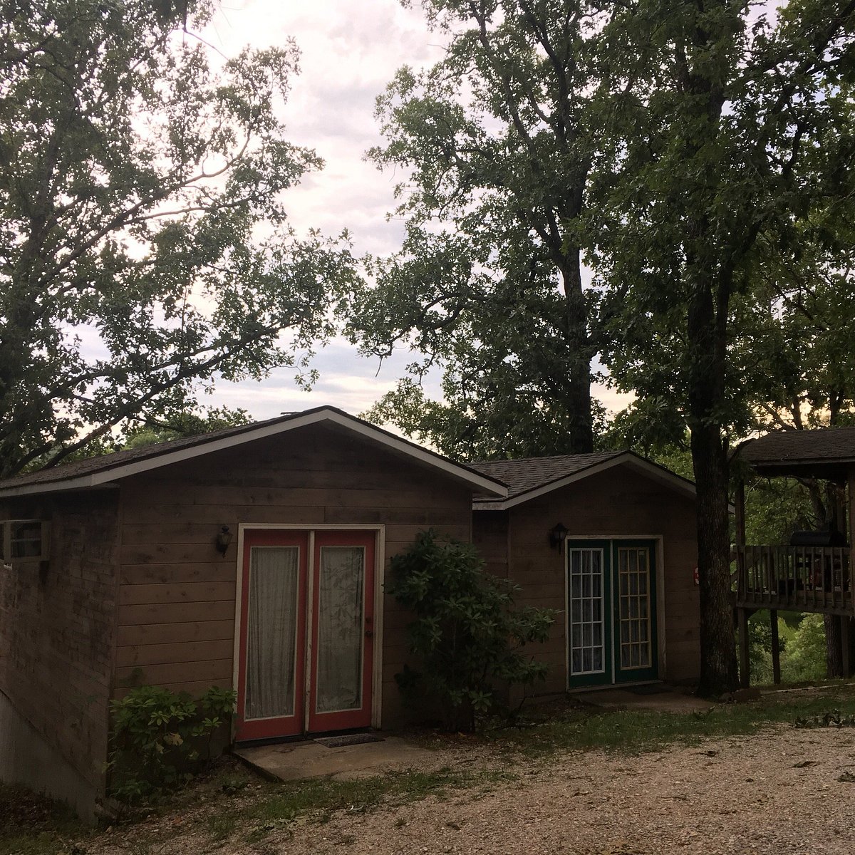 Mansfield House B&B and RV Park