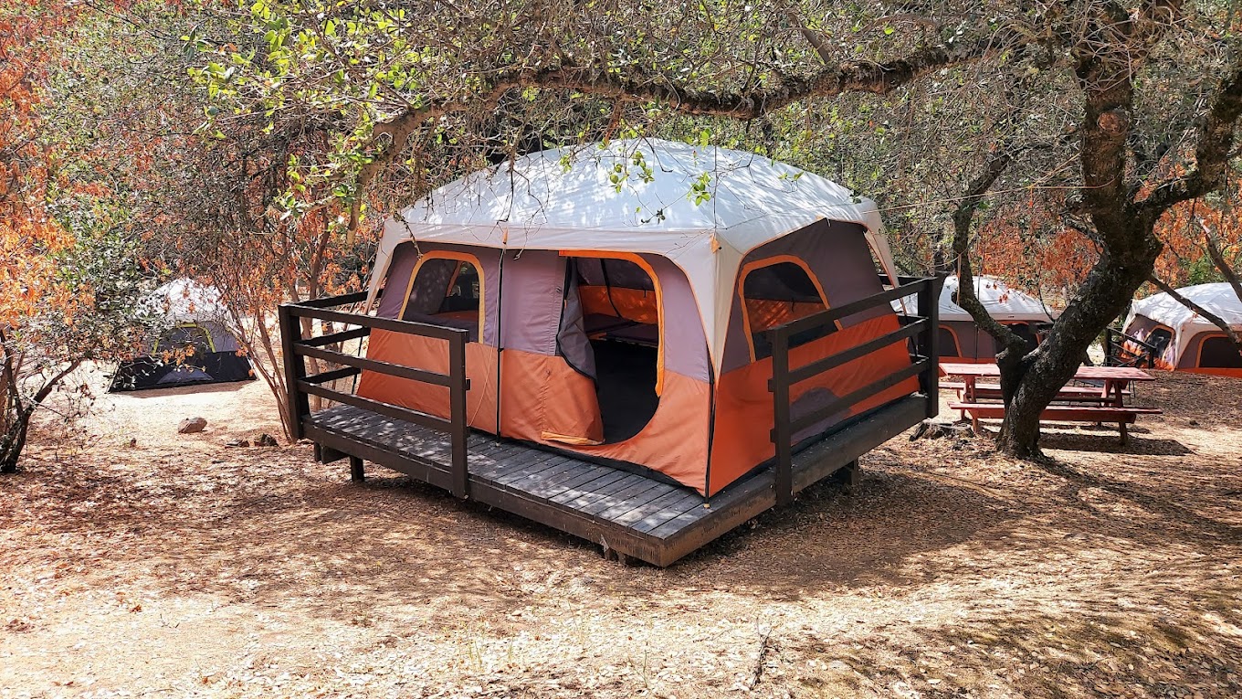 American River Resort