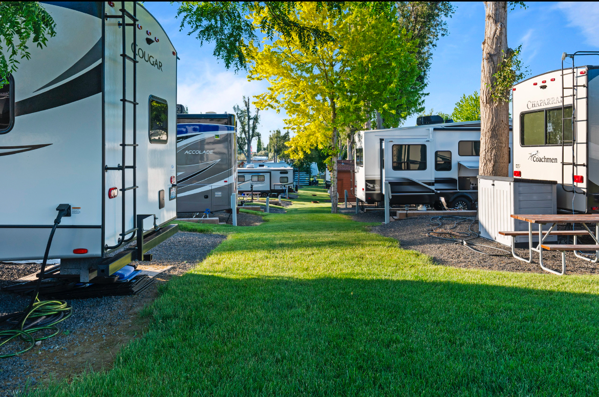 OSullivan Sportsman Resort