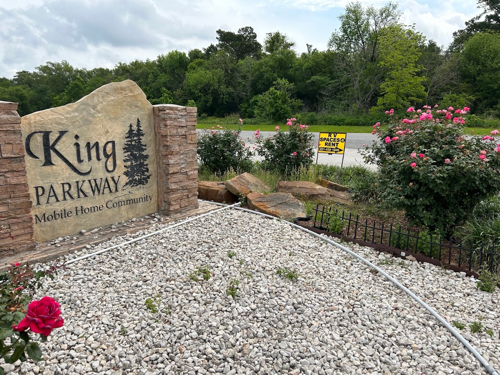 King Parkway Mh and RV Park