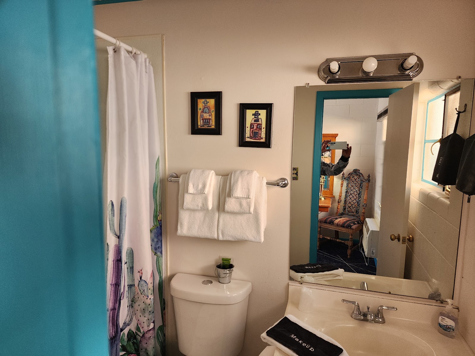 Arrowhead Motel & RV Park