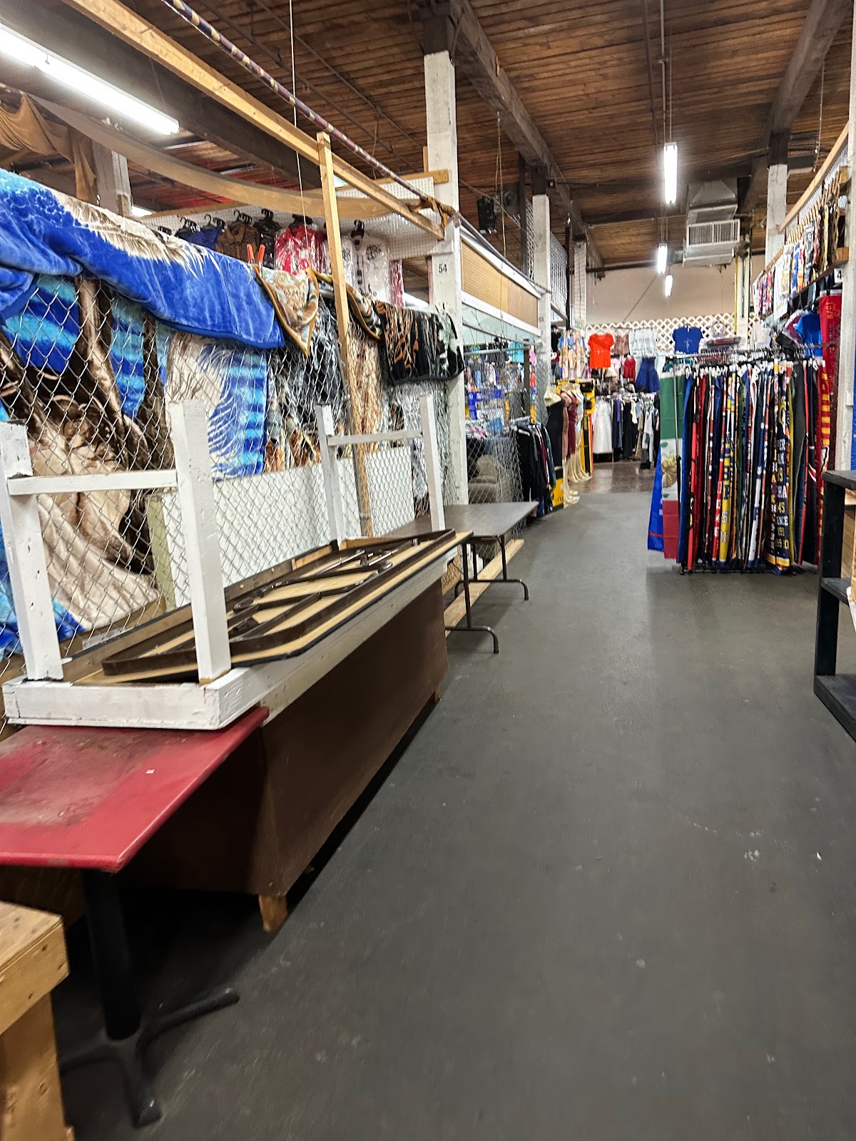 Derby Park Traders Circle Flea Market