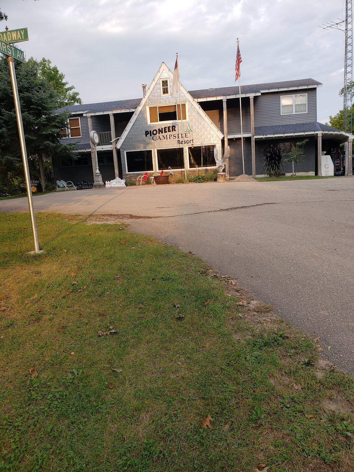 Pioneer Campsite Resort