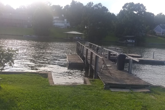 Lakeside Cabins Motel and Campground