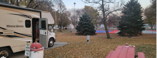 Chilvers Park Camping