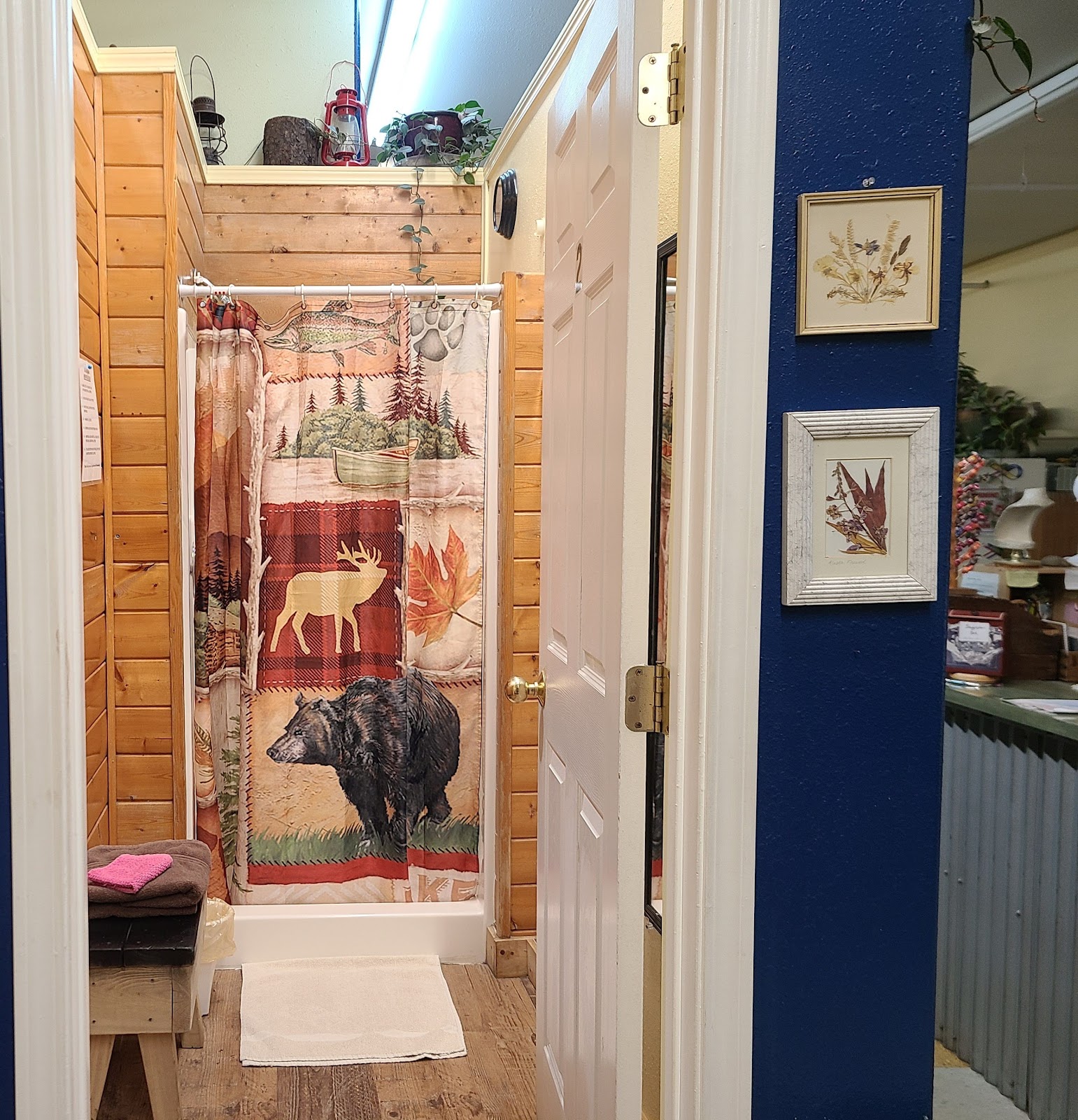 Alaska R & R Laundry & RV Park