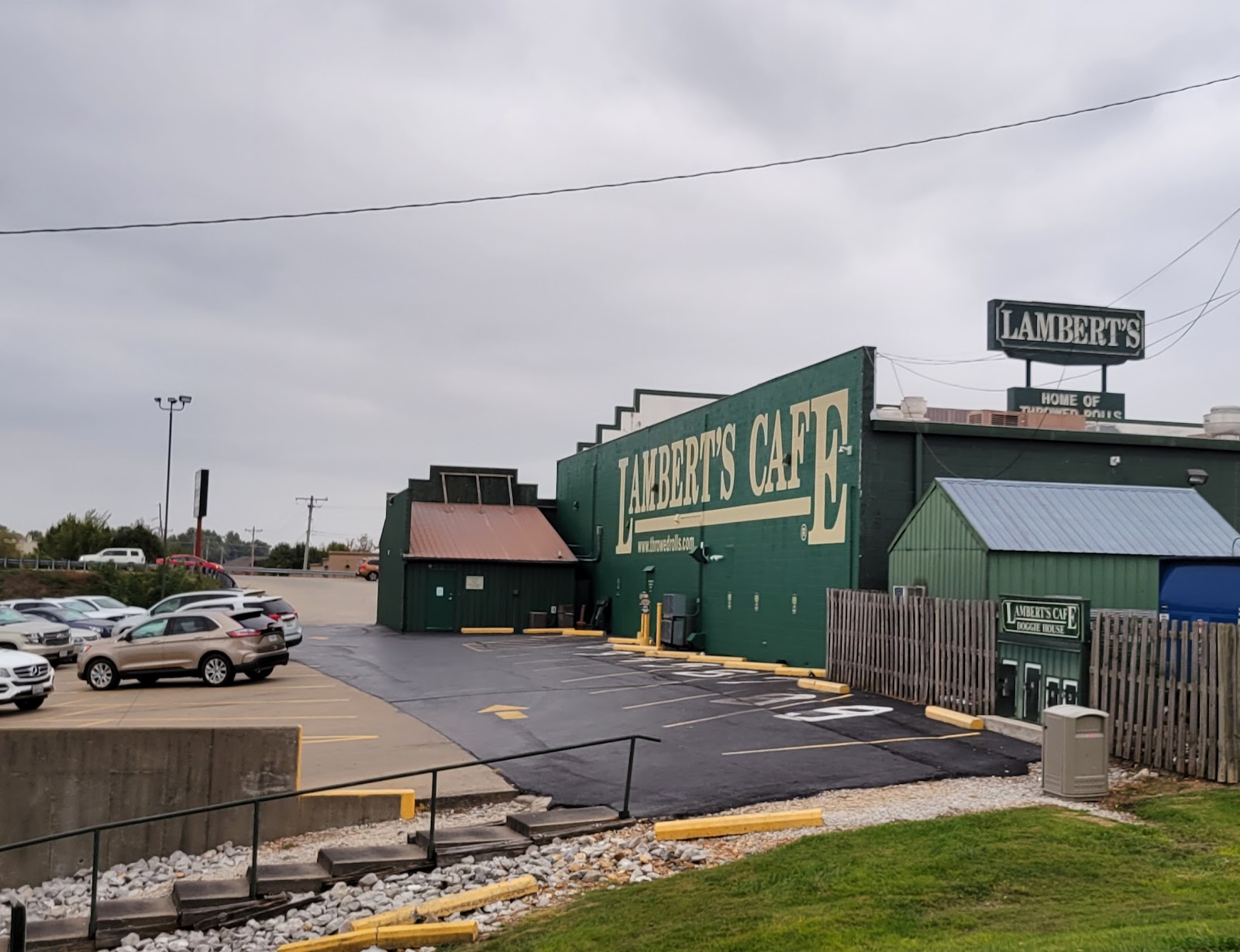Lamberts Cafe RV Park
