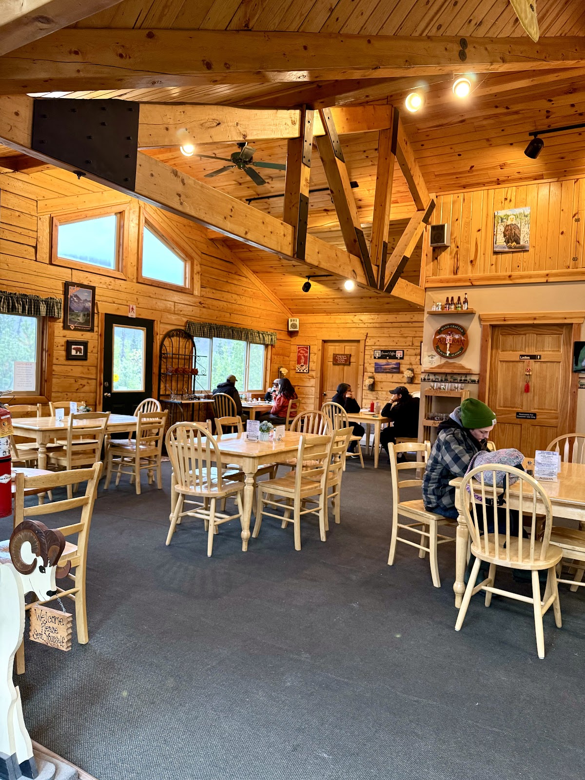 Grand View Cafe & RV Campground