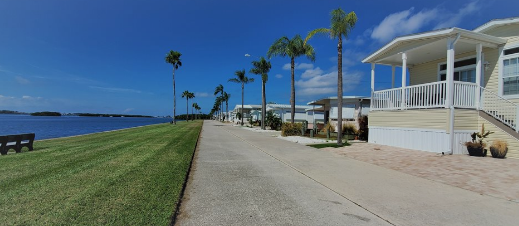 Sarasota Bay Travel Trailer Park