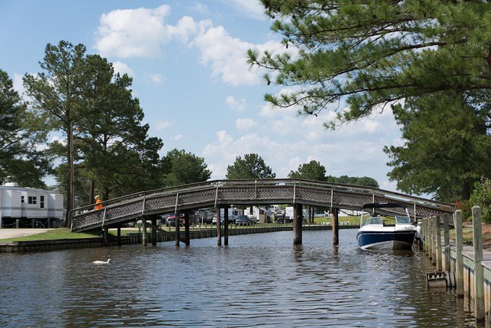 Twin Lakes Campground
