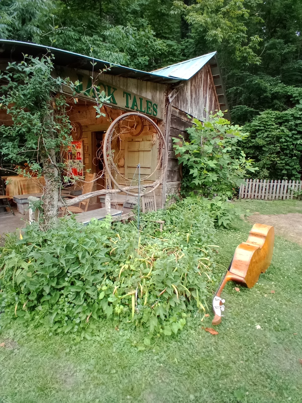 Crazy Horse Campground & RV Resort