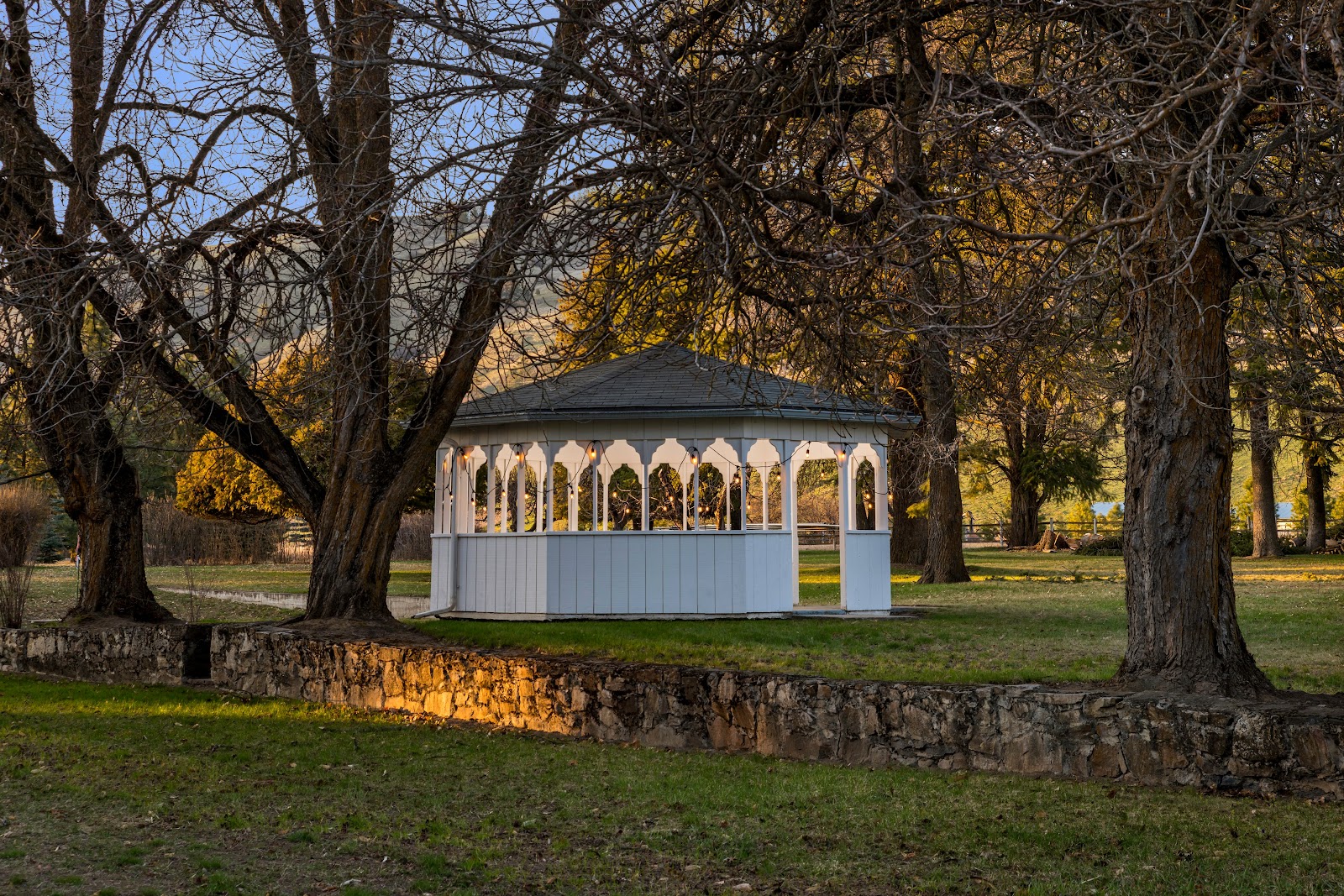 Grandview Inn-Motel and RV Park