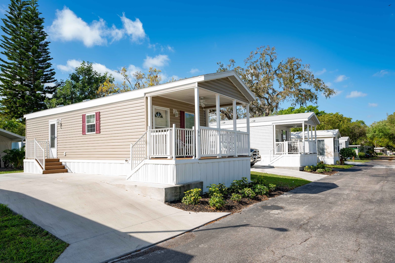 Sun Resorts & Residences Horseshoe Cove