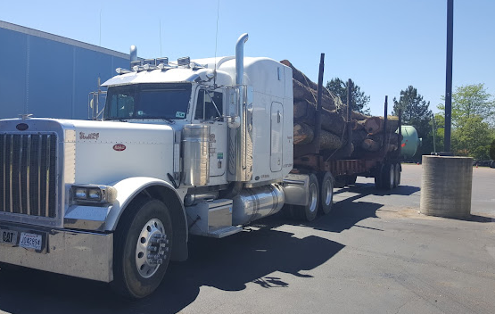 Fred’s State Line – Casino & Truck Stop