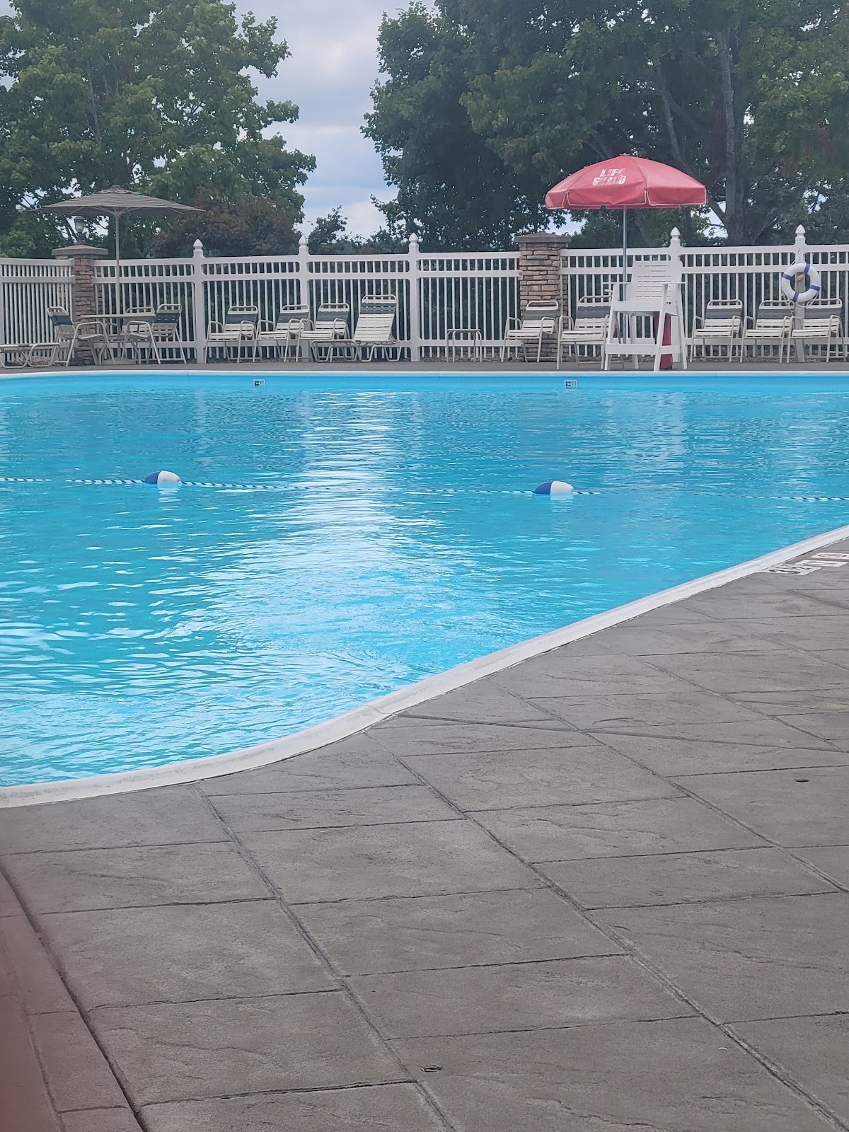 HOLIDAY HILLS RESORT AND CAMPGROUND