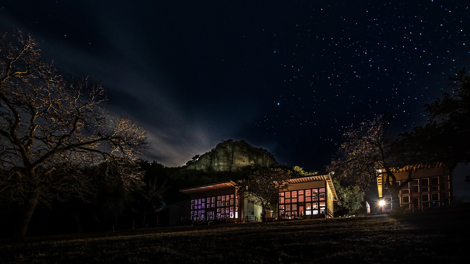Seven Bluff Cabins and RV Park