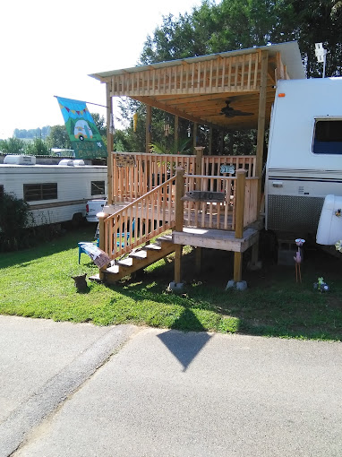 Lake Shore Campgrounds