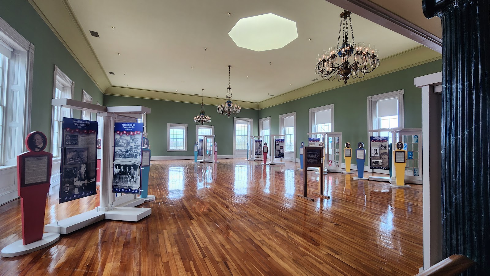 Political History Audio Tour of Little Rock